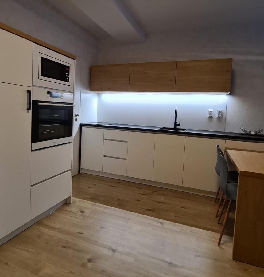Apartman Hestia 5 Rajecké Teplice Eksteriør bilde